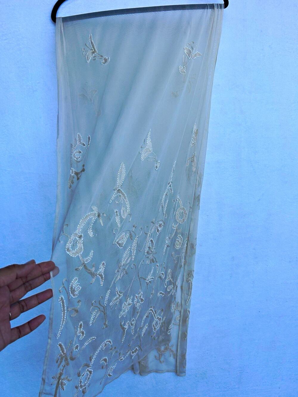 Ivory Tulle Fingertip Wedding Veil with Beaded Floral Embroidery